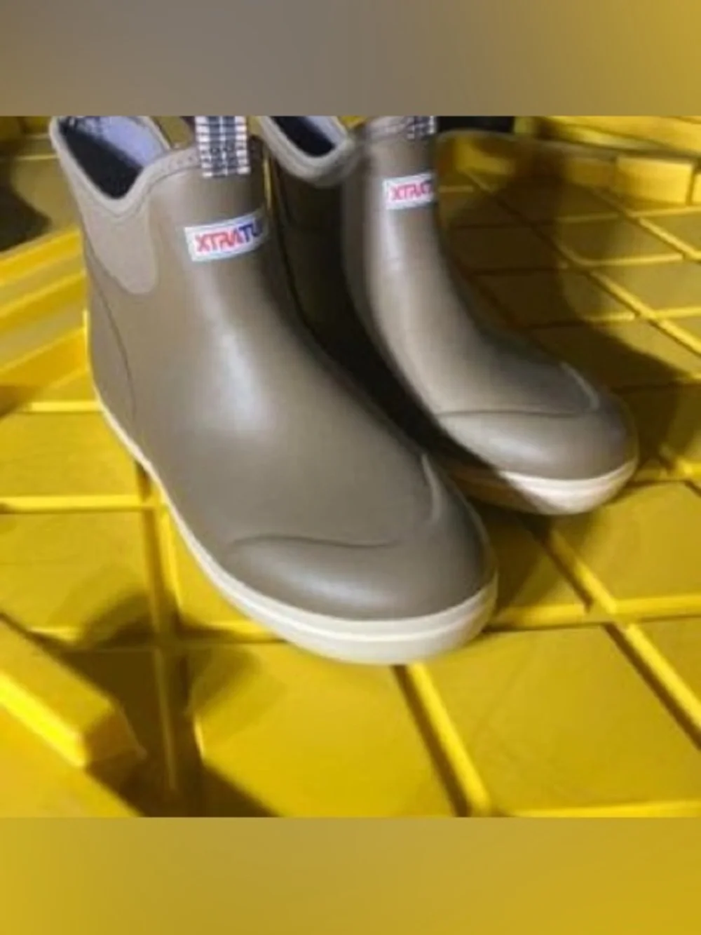 Xtratuf ankle rain